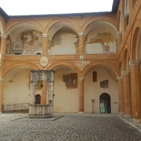 Adagio Umbro - Casale Con Piscina E Campo Da Tennis * Sustrico di Spoleto